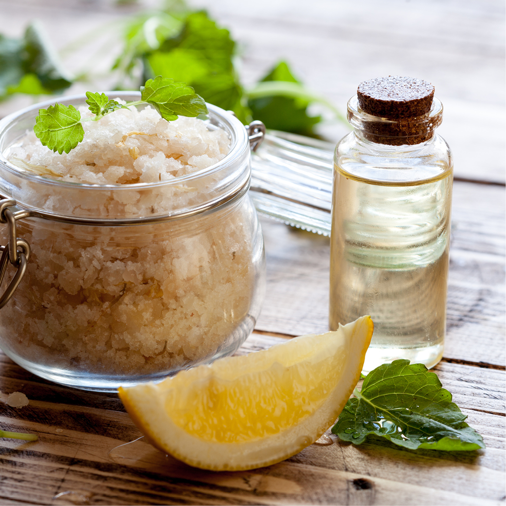 Natürliche Inhaltsstoffe von Naturkosmetik: 