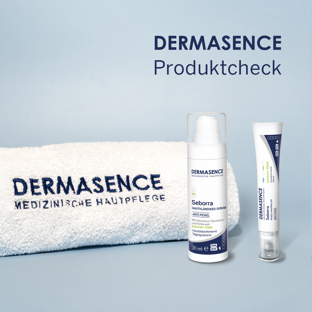 Gewinnspiel-Produkte vor blauem Hintergrund