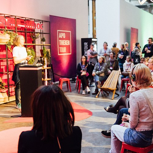 DERMASENCE-Vortrag bei der APOTHEKENTOUR 2025 © APOTHEKENTOUR / Mark Mattingly